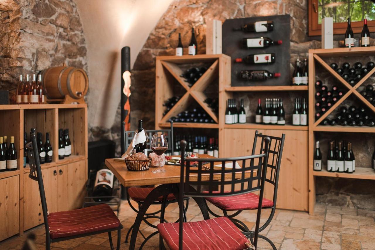 Hotel Mandelhof Appiano Sulla Strada Del Vino Ngoại thất bức ảnh