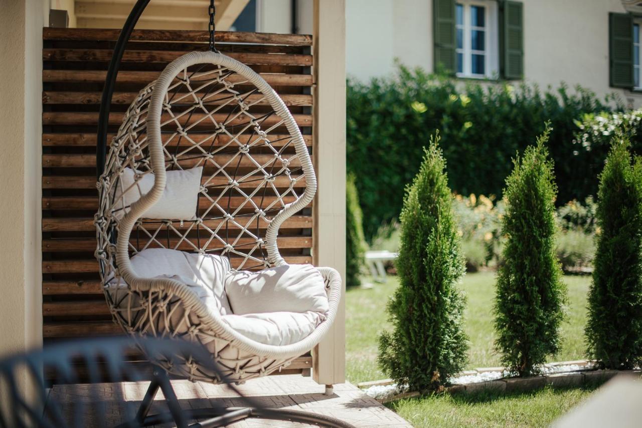 Hotel Mandelhof Appiano Sulla Strada Del Vino Ngoại thất bức ảnh