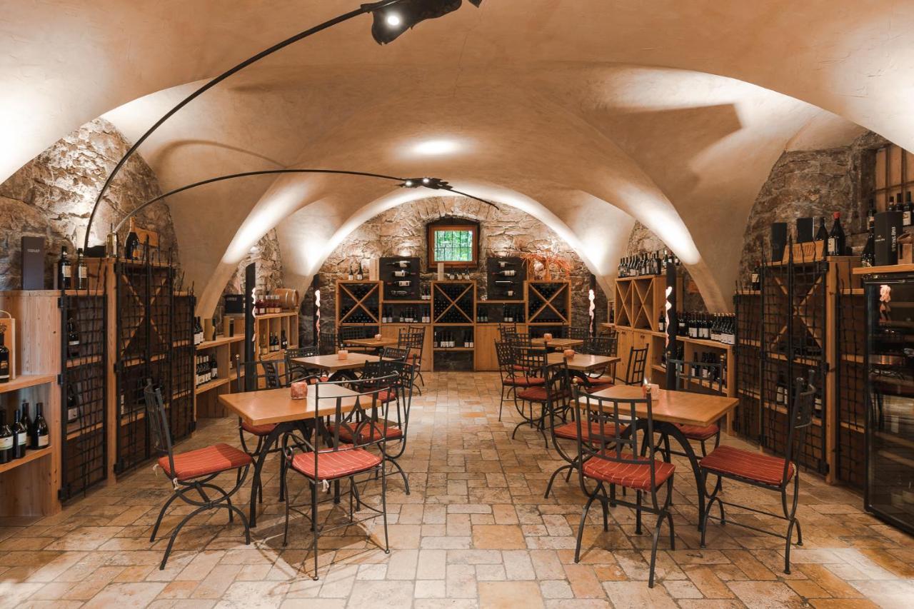 Hotel Mandelhof Appiano Sulla Strada Del Vino Ngoại thất bức ảnh