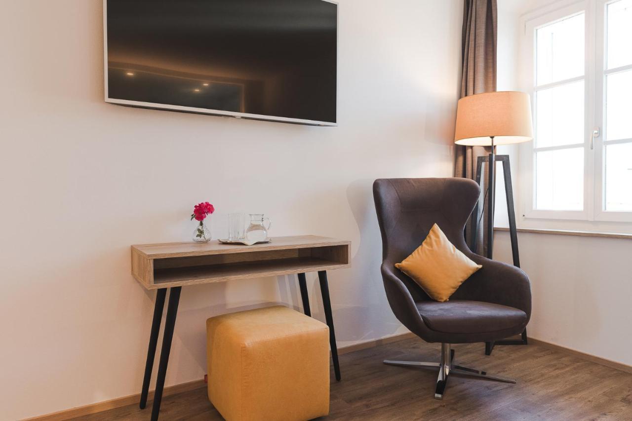 Hotel Mandelhof Appiano Sulla Strada Del Vino Ngoại thất bức ảnh