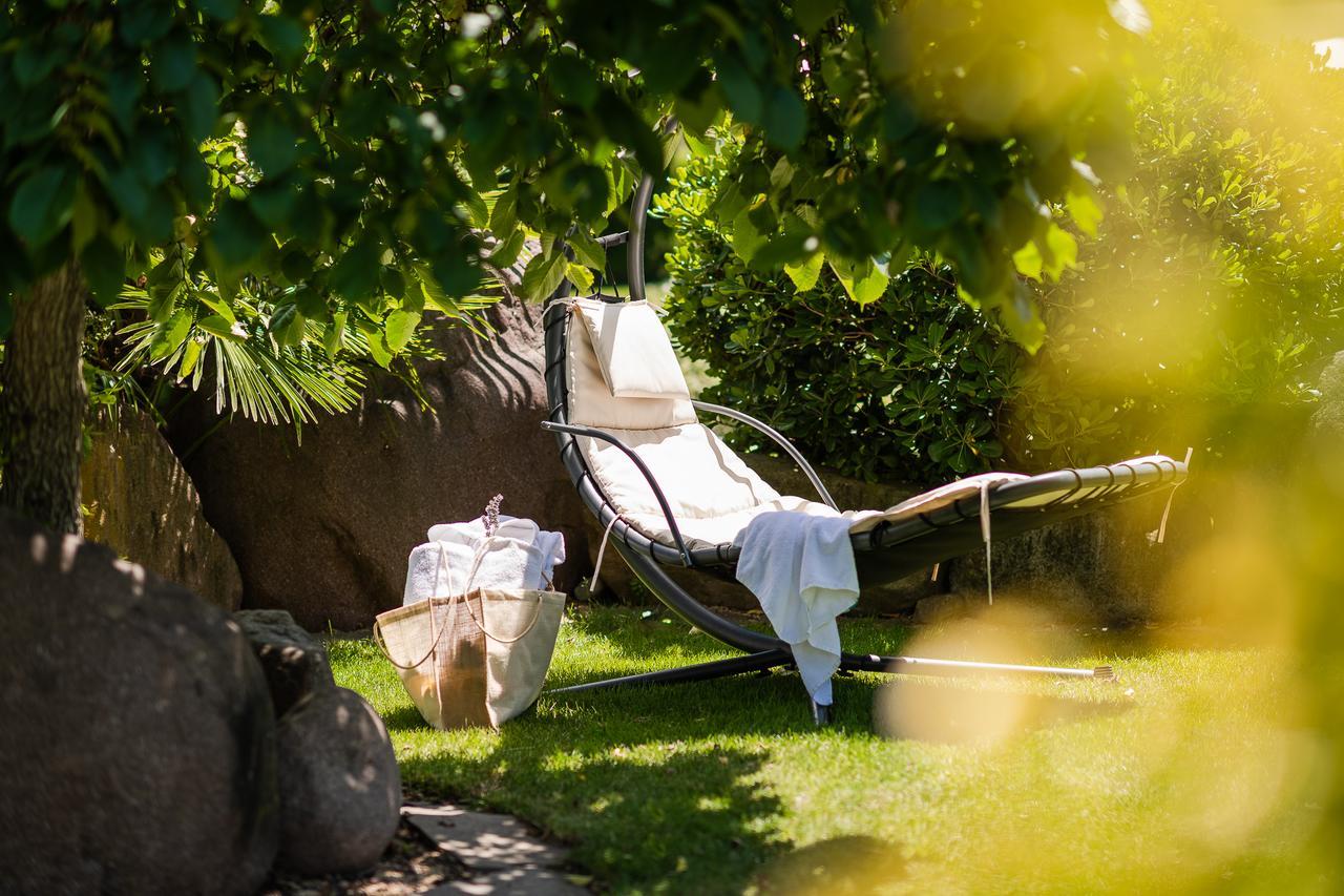 Hotel Mandelhof Appiano Sulla Strada Del Vino Ngoại thất bức ảnh